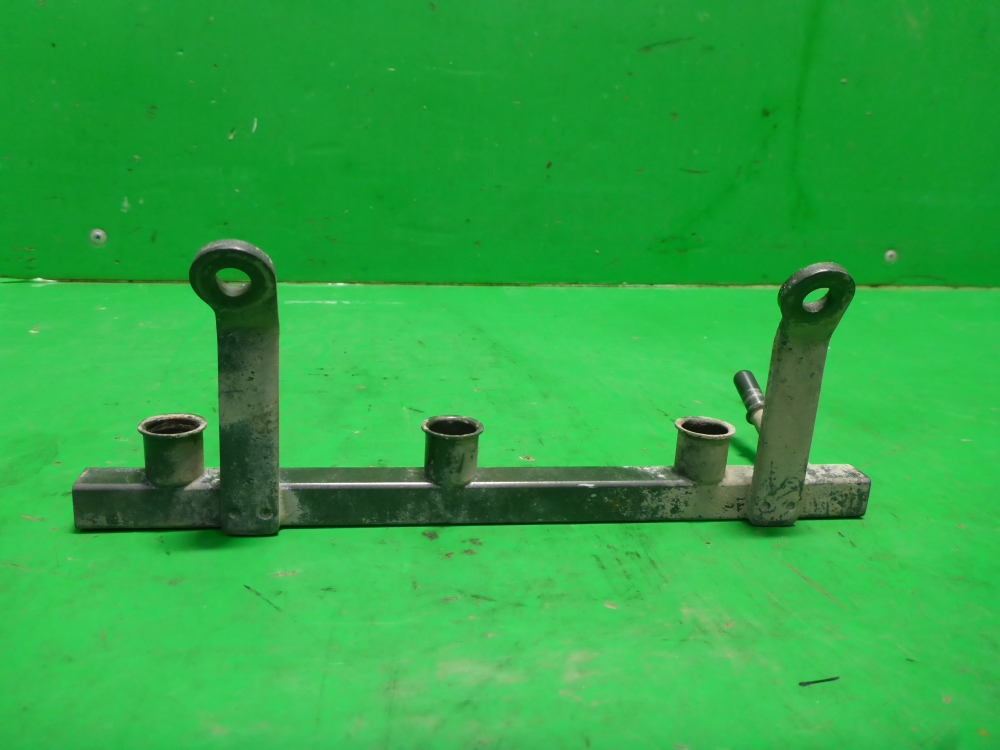 Рейка топливная (рампа)