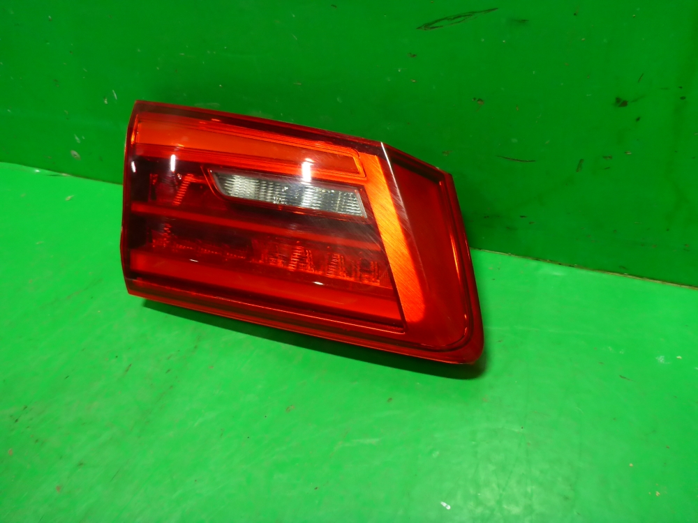 Фонарь задний внутренний левый