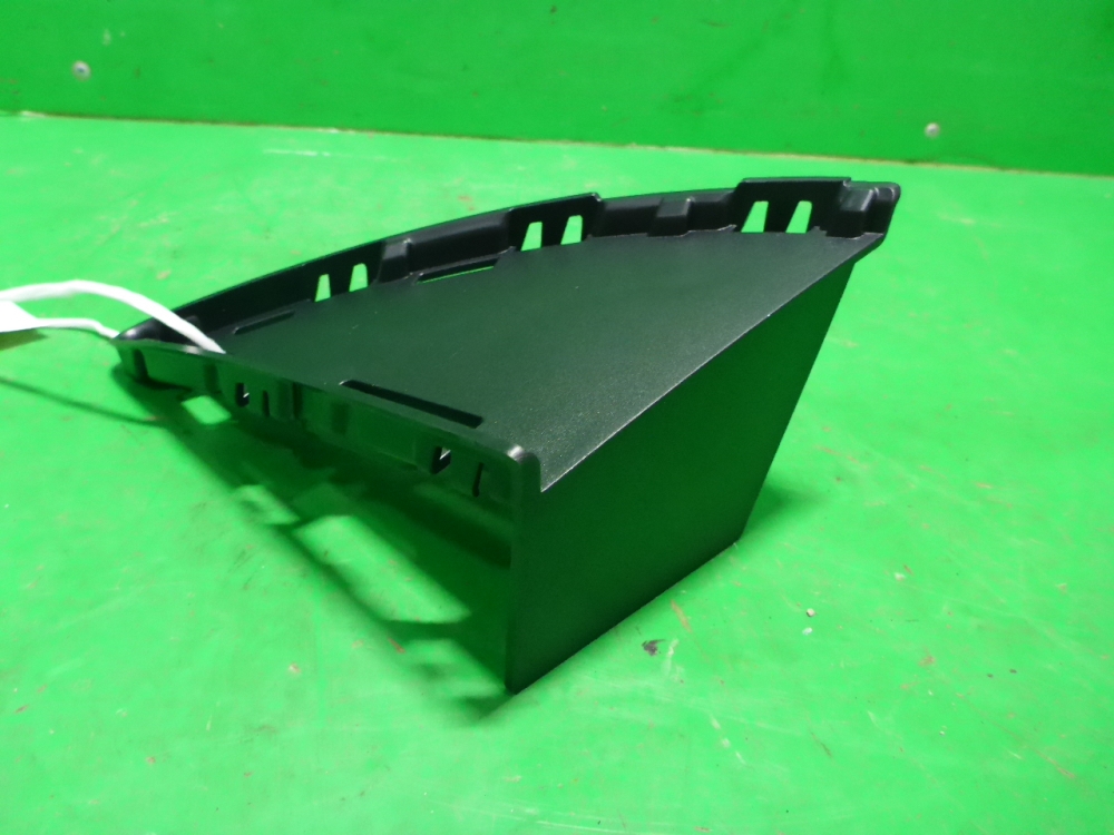 Накладка переднего бампера правая