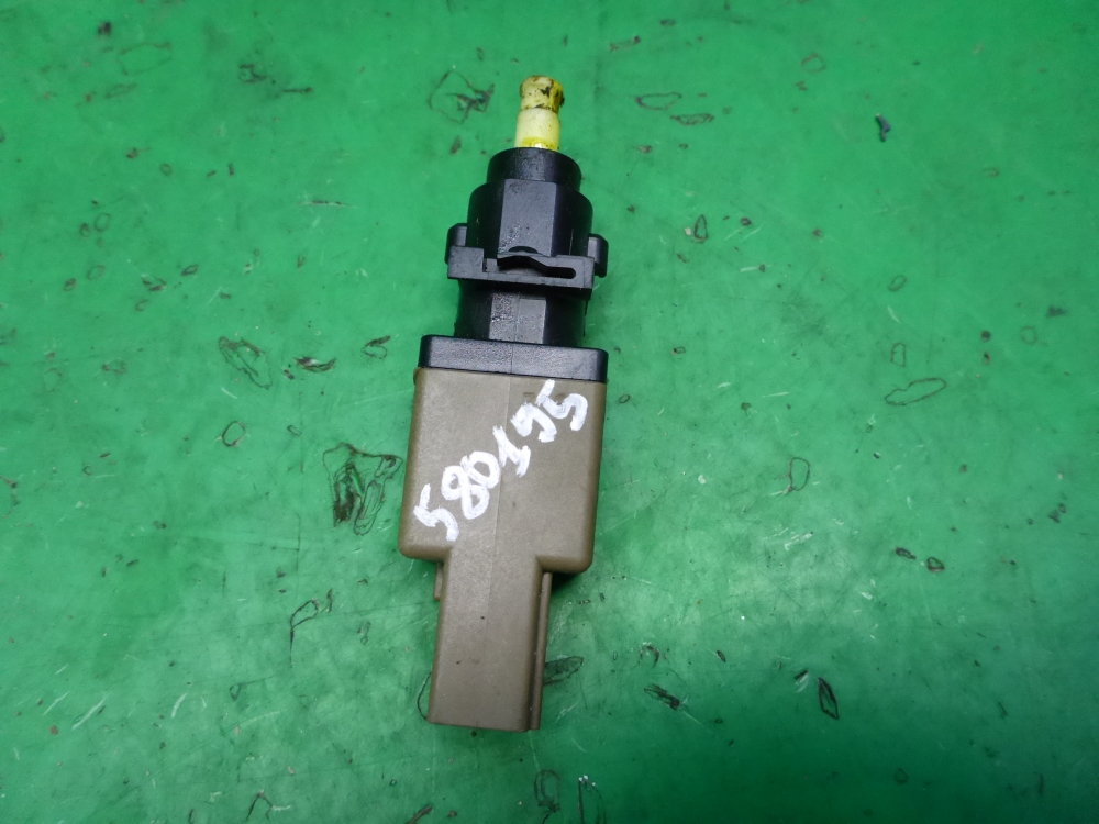 Датчик педали сцепления