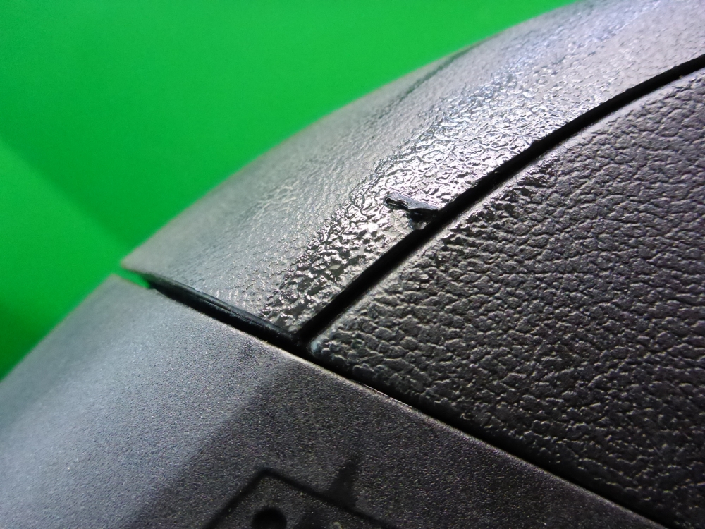 Обшивка двери передней правой