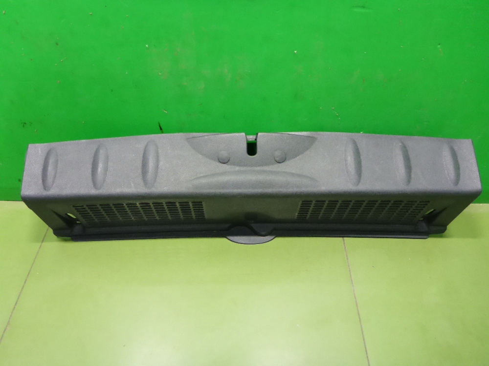 Обшивка багажника