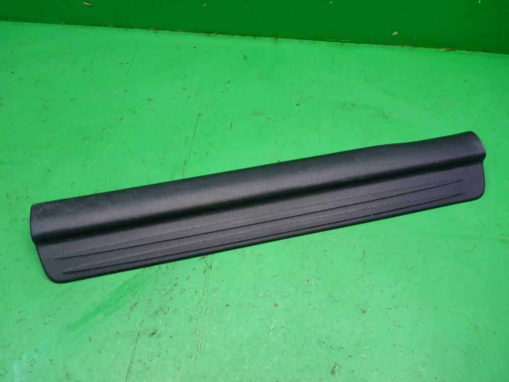 Накладка порога (внутренняя)