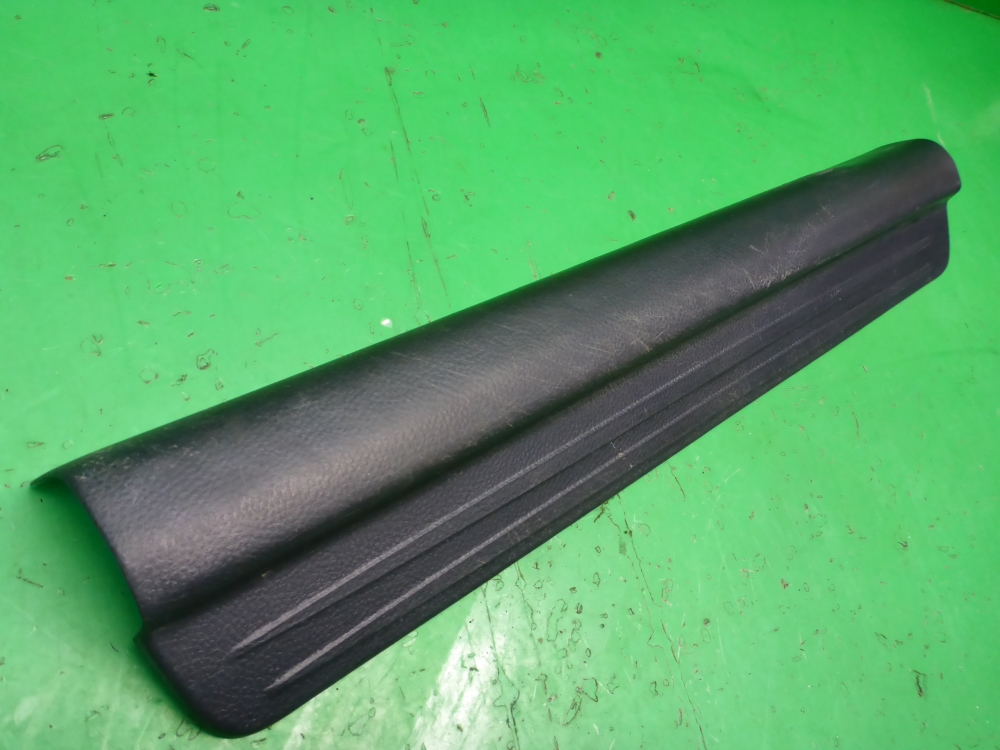 Накладка порога (внутренняя)