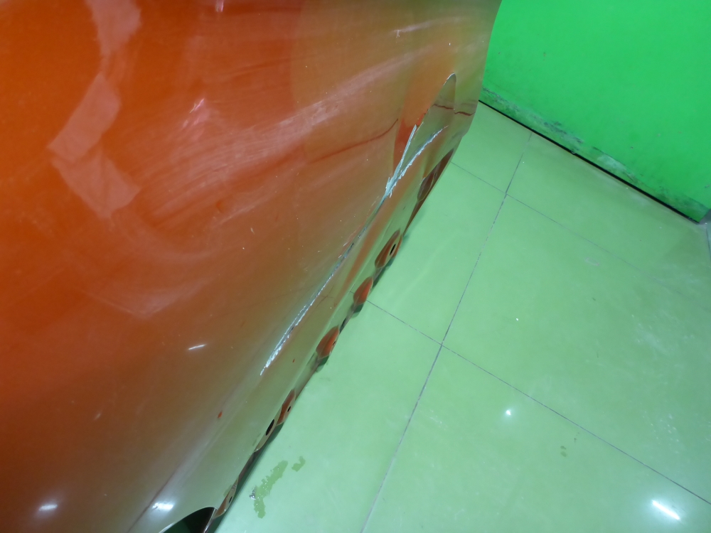 Дверь задняя правая