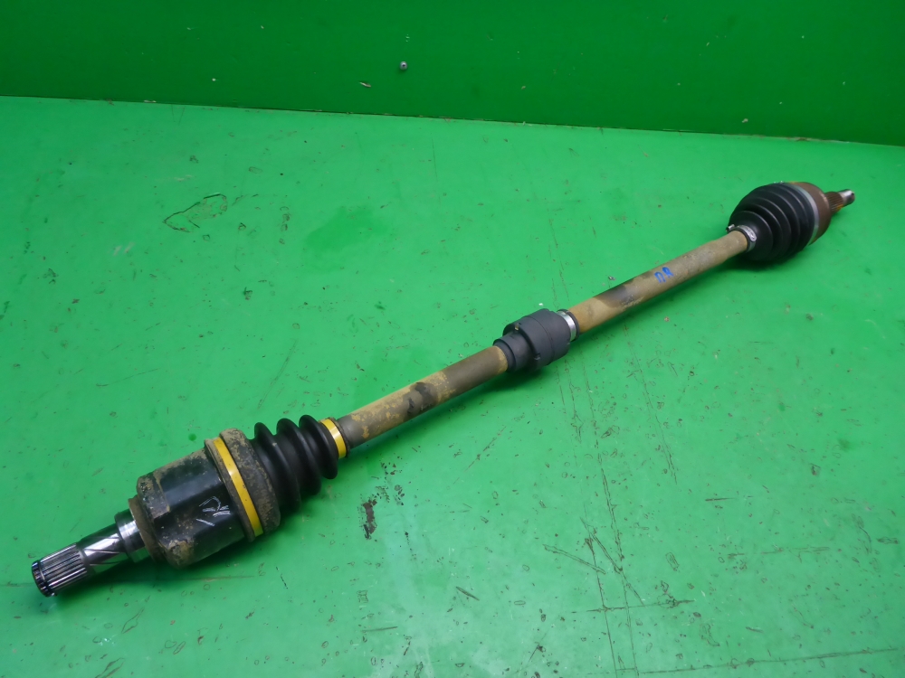 Полуось передняя правая