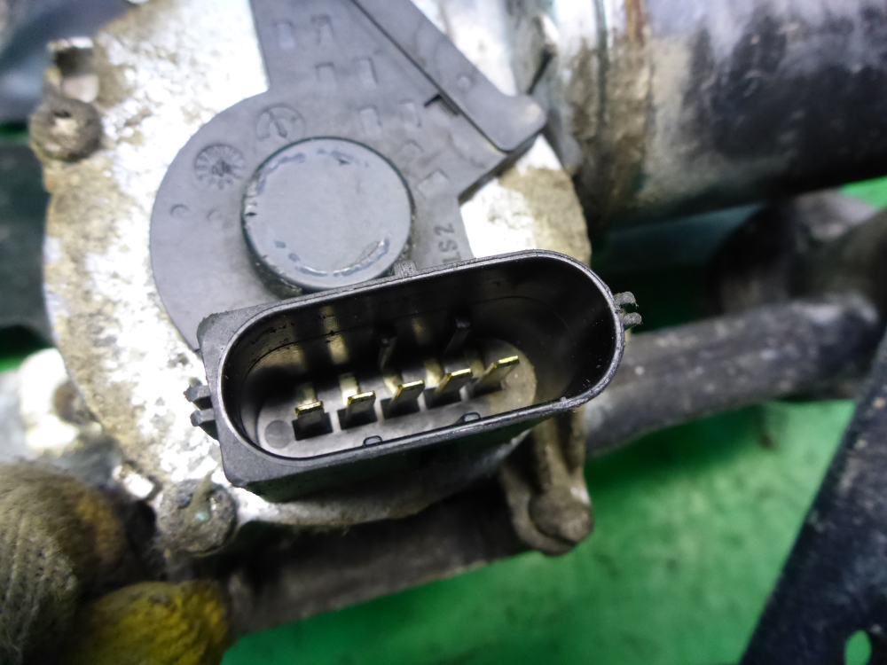 Трапеция стеклоочистителей