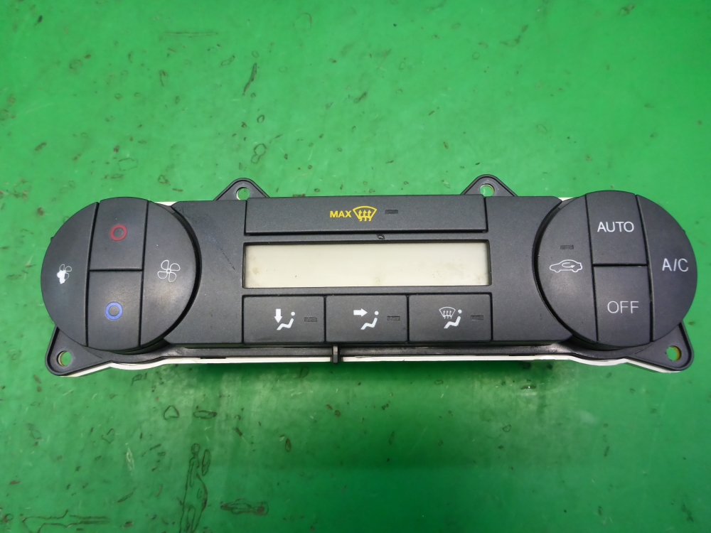 Блок управления климатической установкой