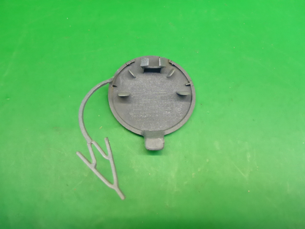 Заглушка бампера