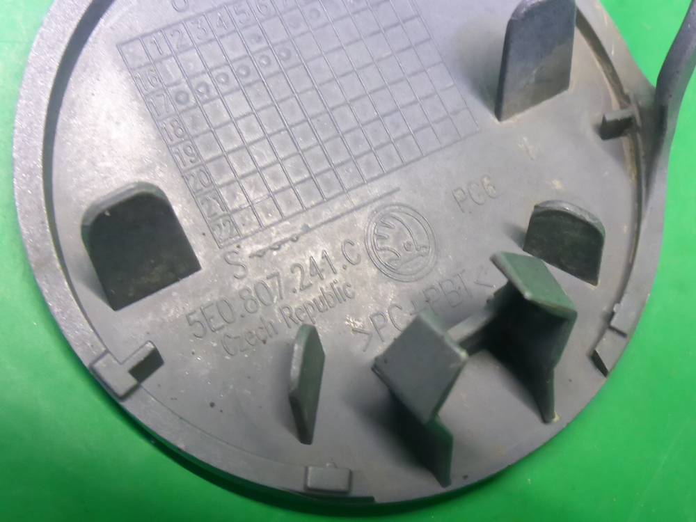 Заглушка бампера