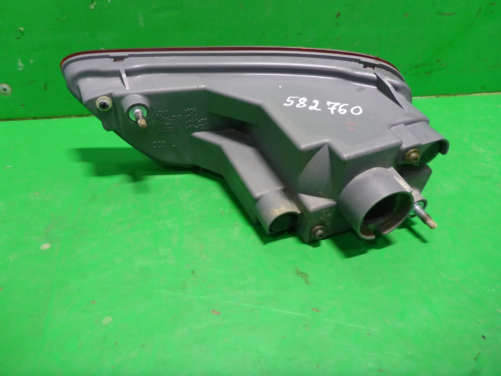 Фонарь задний в бампер левый