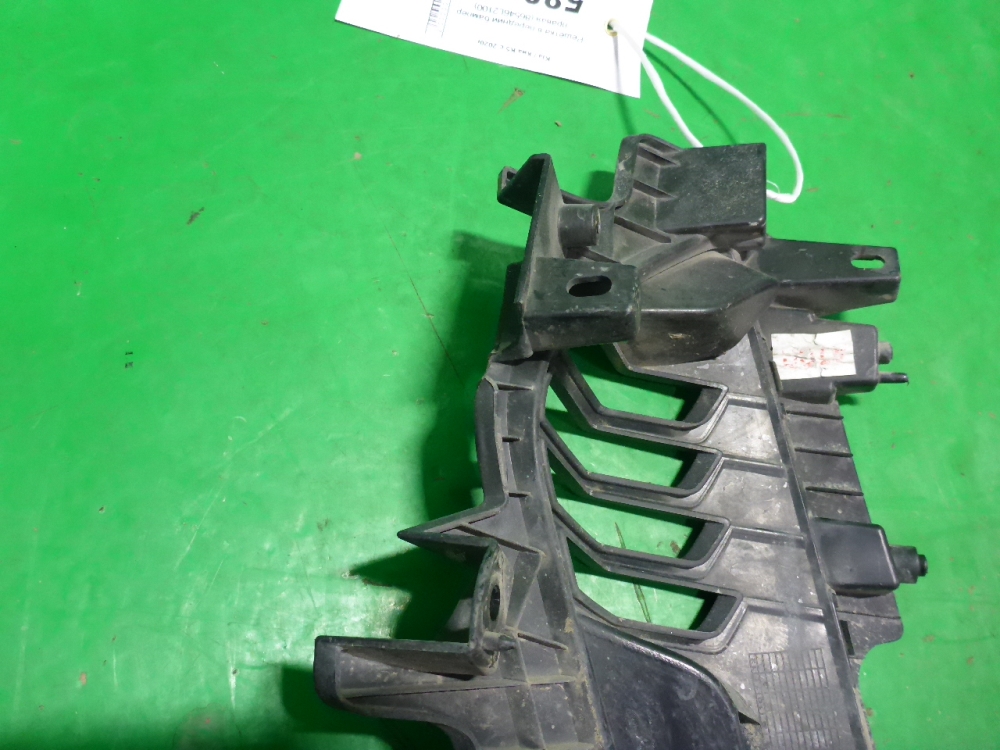 Решетка в бампер правая