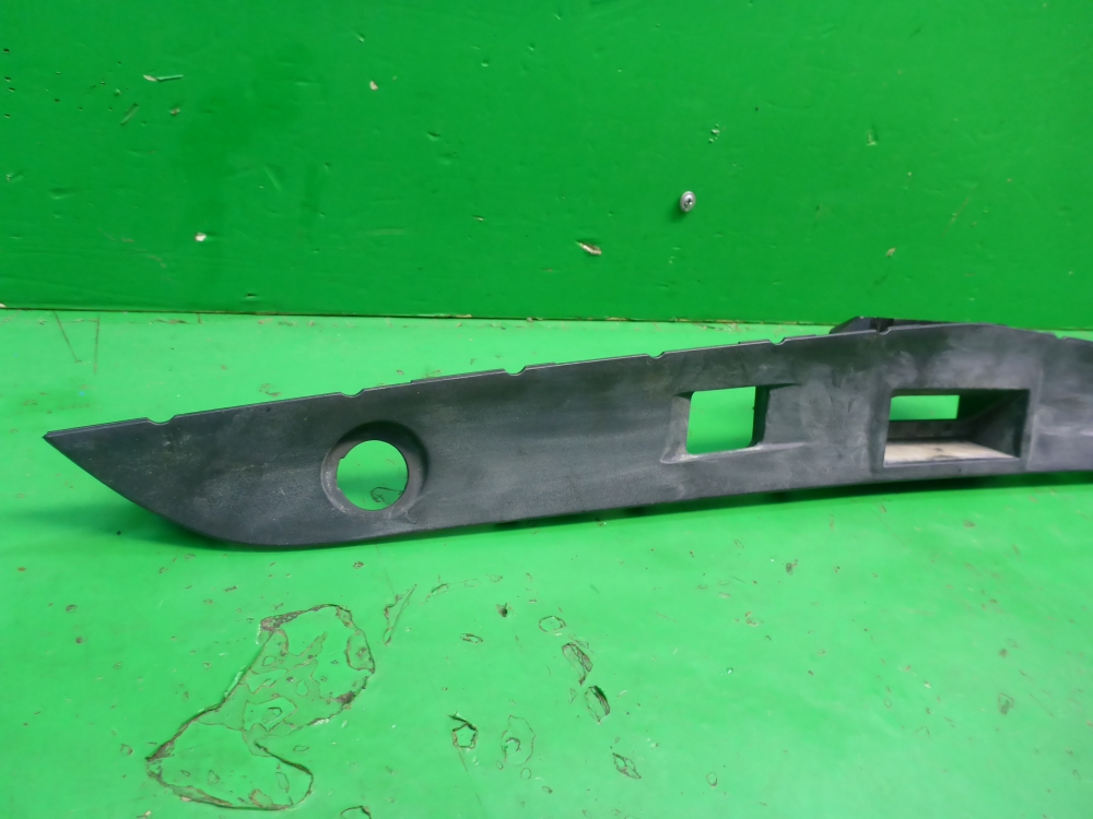 Накладка двери багажника