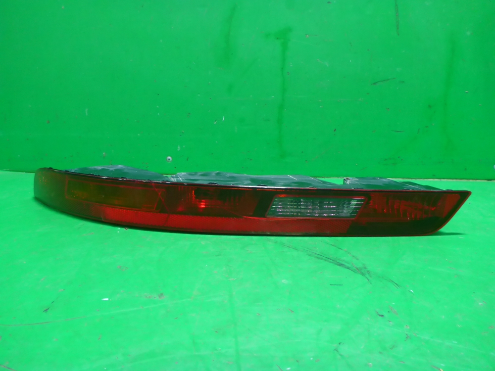 Фонарь задний в бампер левый