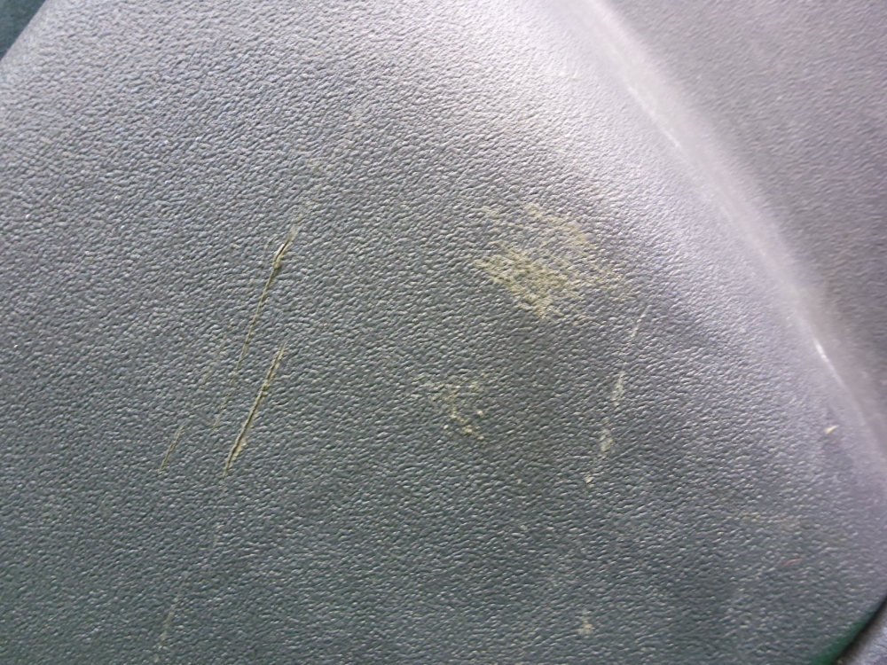 Обшивка двери задней левой