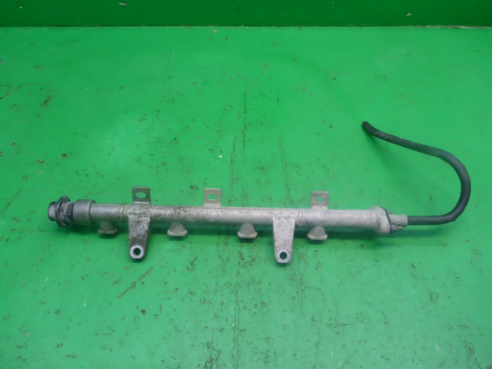 Рейка топливная (рампа)