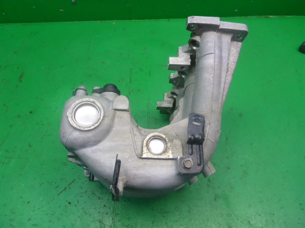 Коллектор впускной