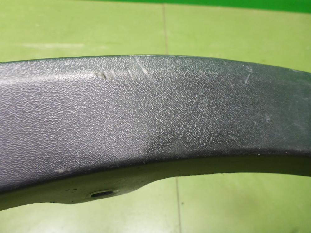 Накладка заднего крыла правого