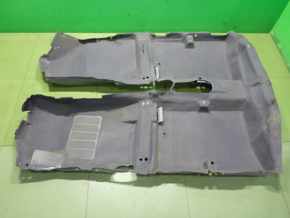 Покрытие напольное (ковролин)