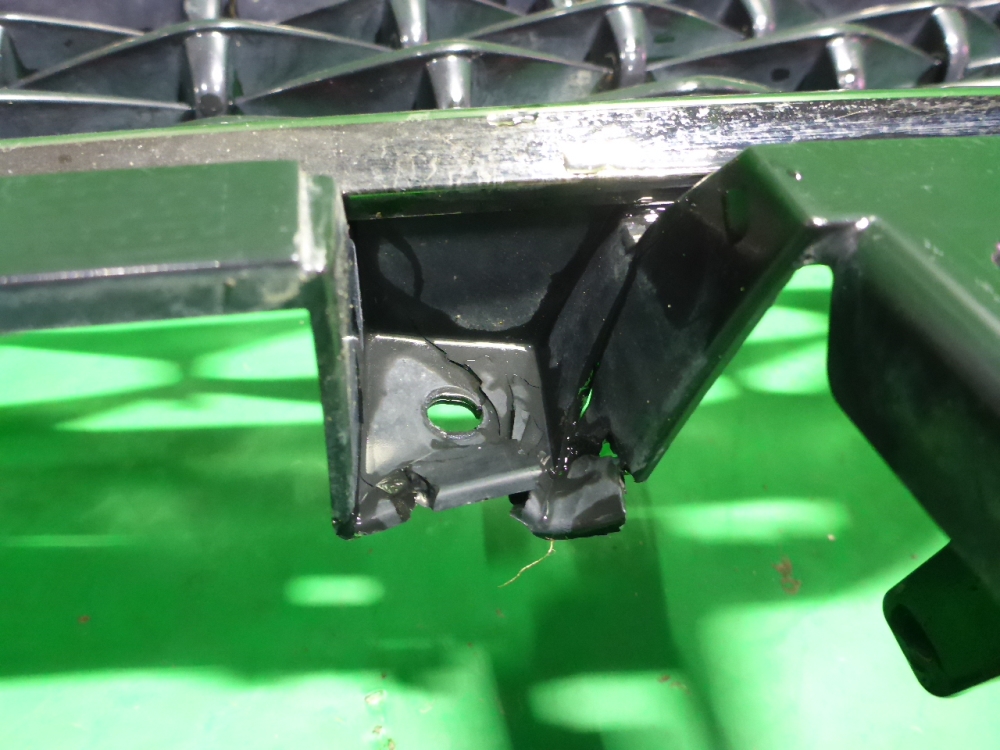 Решетка радиатора