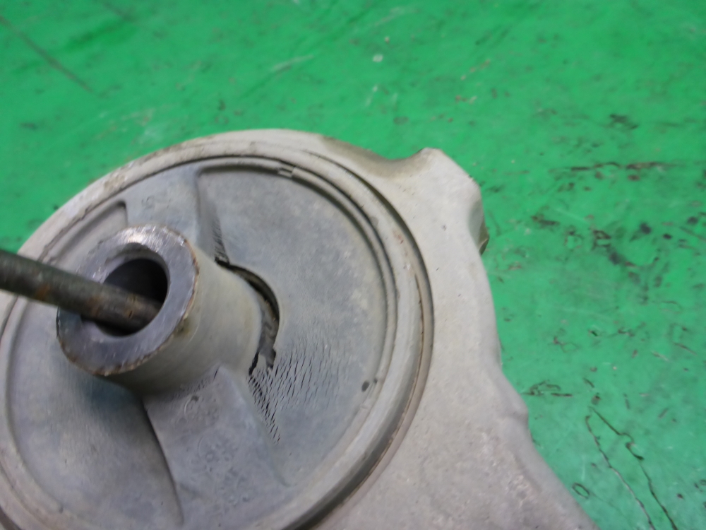 Рычаг передний правый