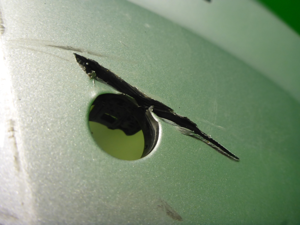 Бампер передний