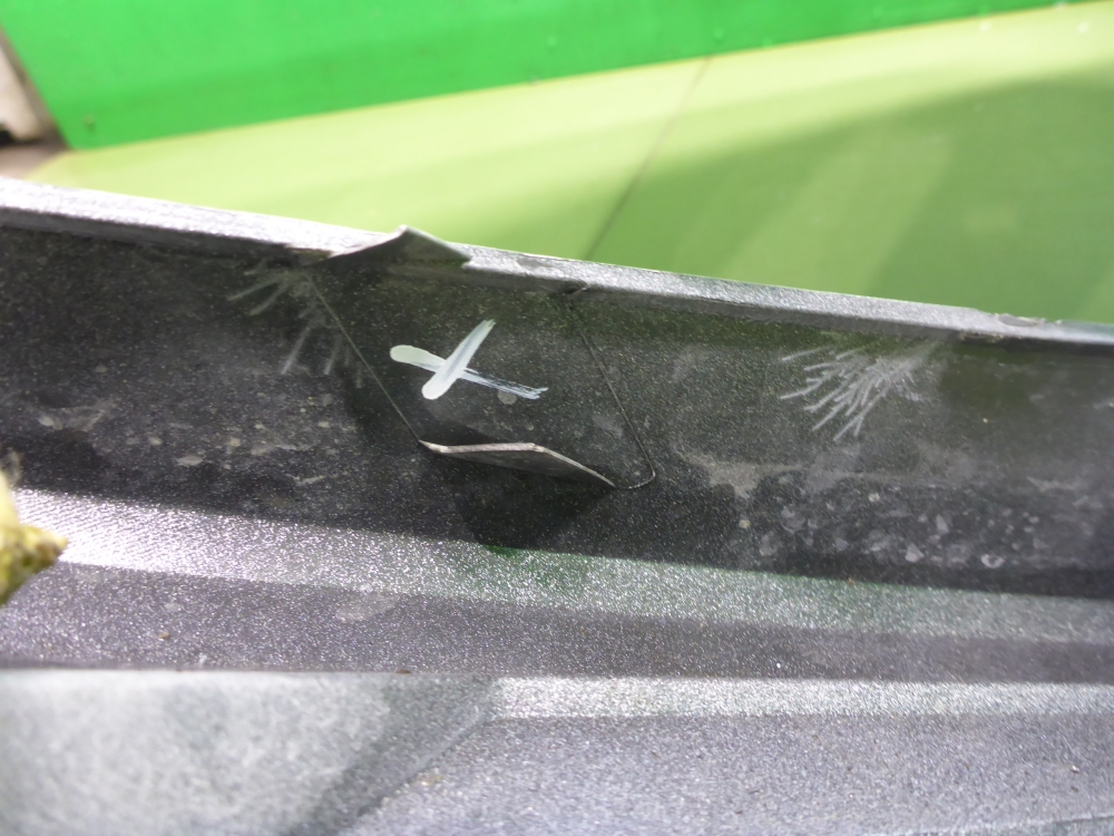 Бампер передний