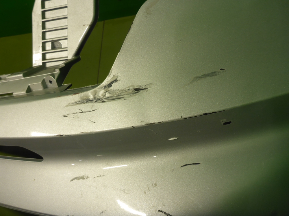 Бампер передний