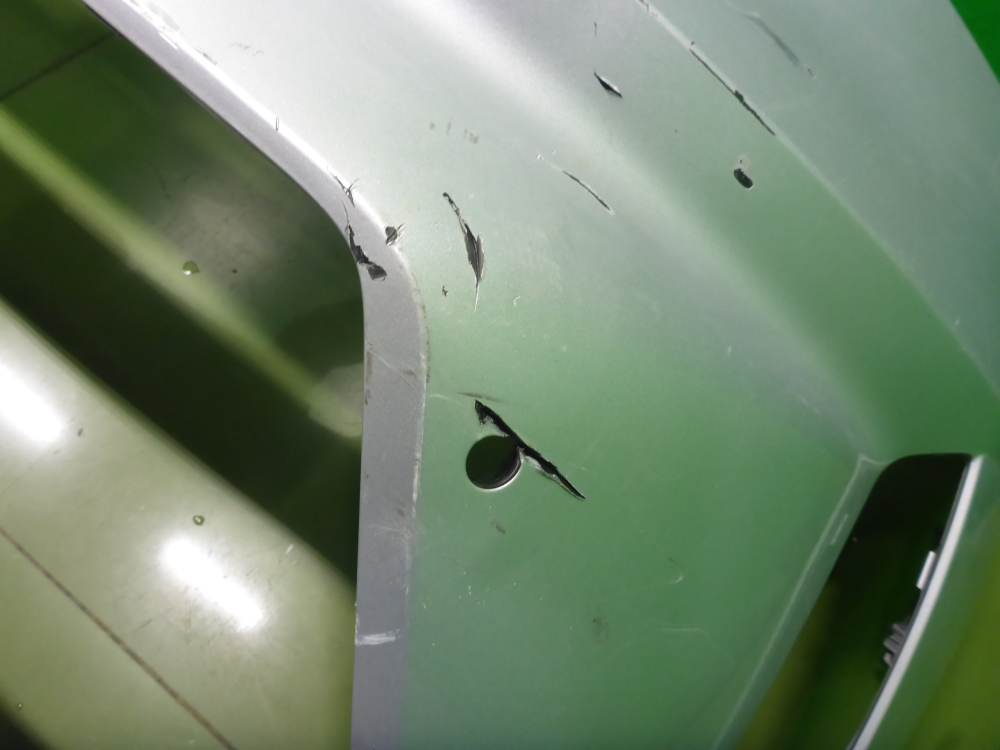 Бампер передний