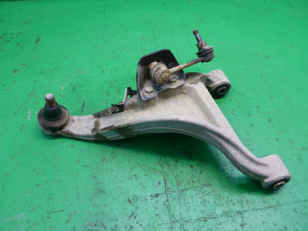 Рычаг задний правый