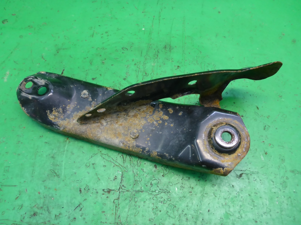 Кронштейн (сопут. товар)