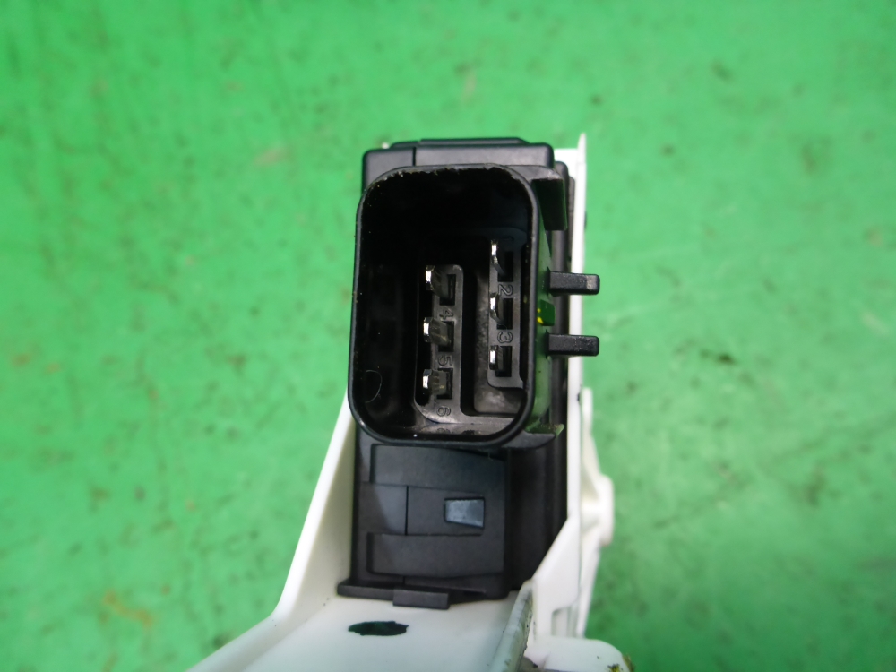 Моторчик стеклоподъемника