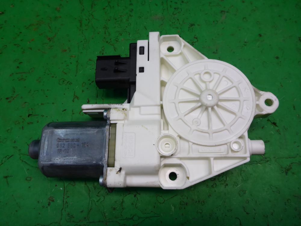 Моторчик стеклоподъемника