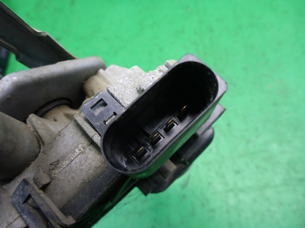 Трапеция стеклоочистителей