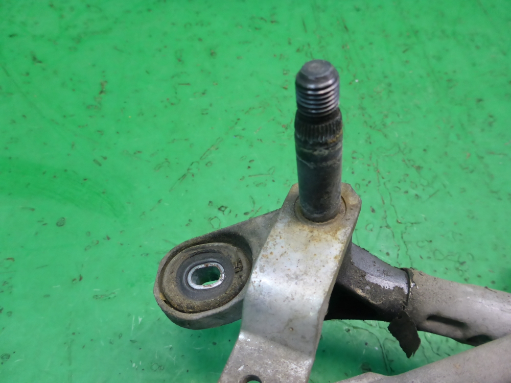 Трапеция стеклоочистителей