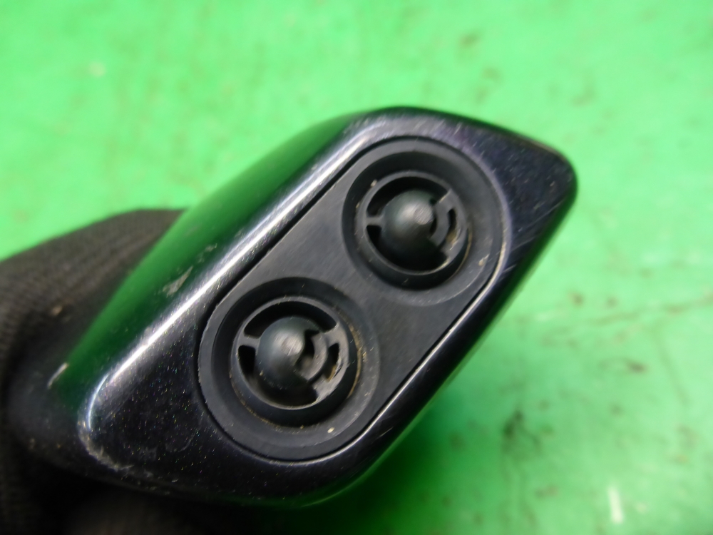 Форсунка омывателя фары