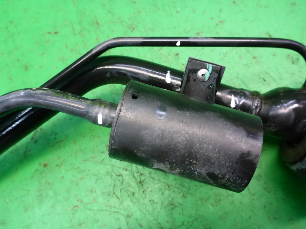 Горловина топливного бака