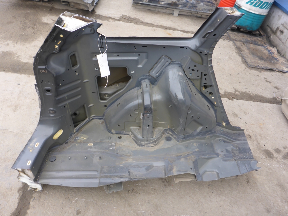 Крыло заднее левое