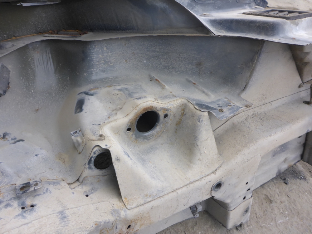 Крыло заднее левое