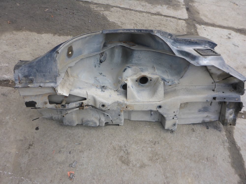 Крыло заднее левое