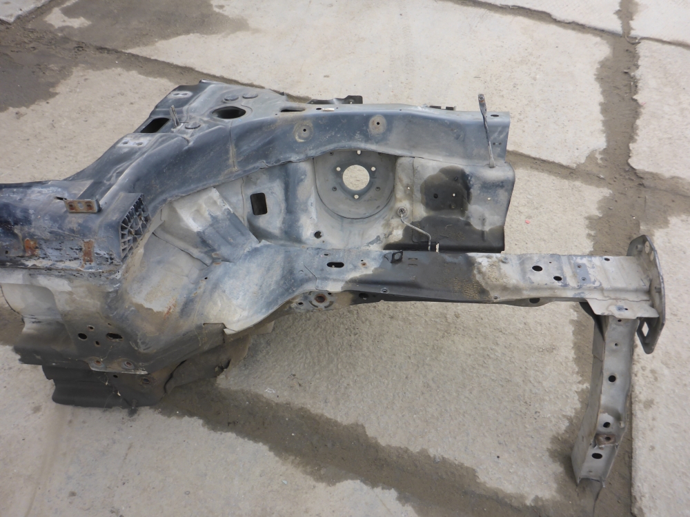 Лонжерон передний правый