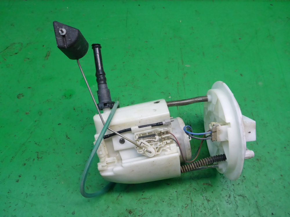 Насос топливный электрический