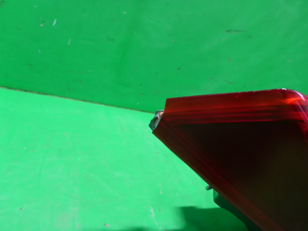 Фонарь задний внутренний правый