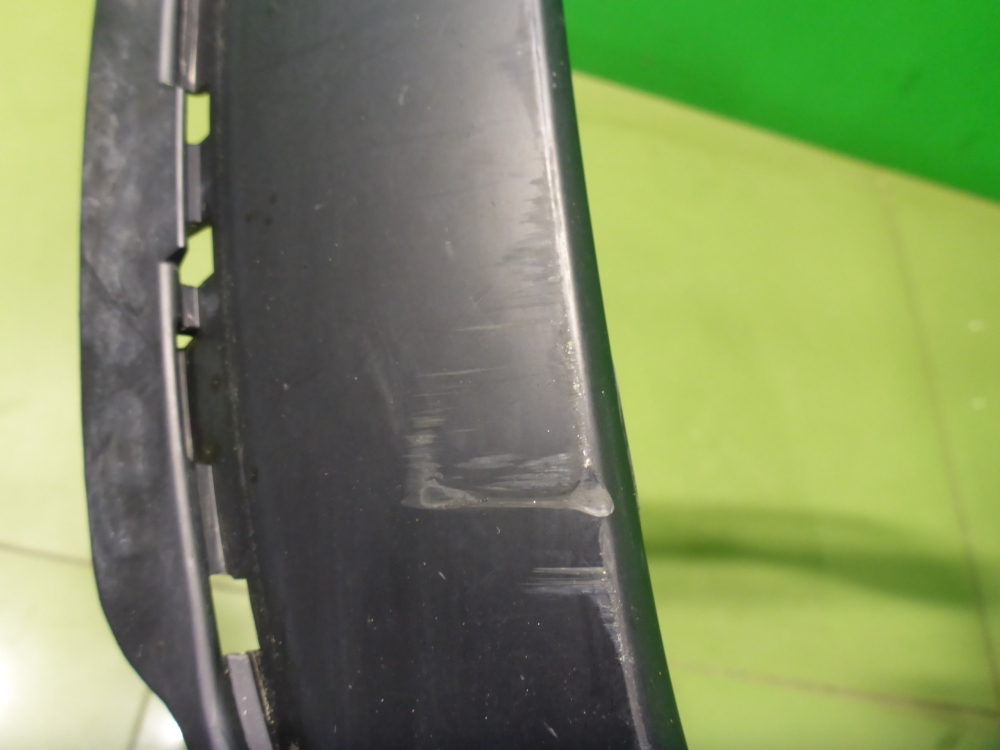 Накладка переднего бампера правая