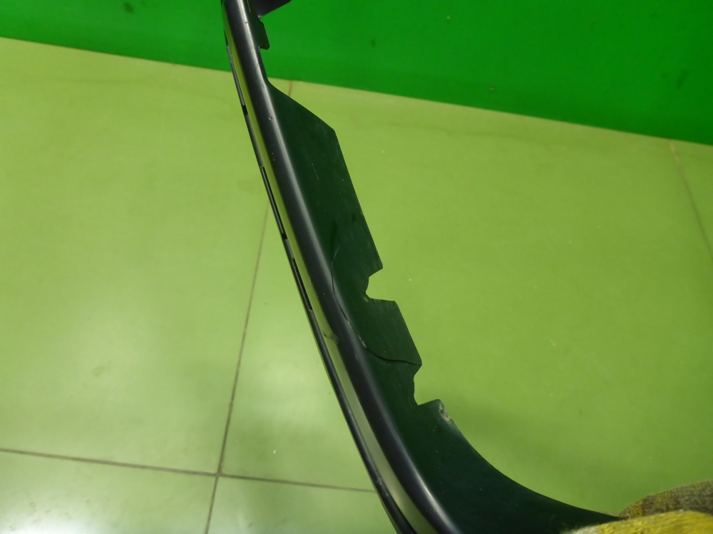 Накладка переднего бампера правая