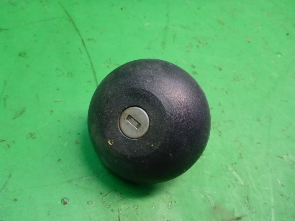 Крышка топливного бака