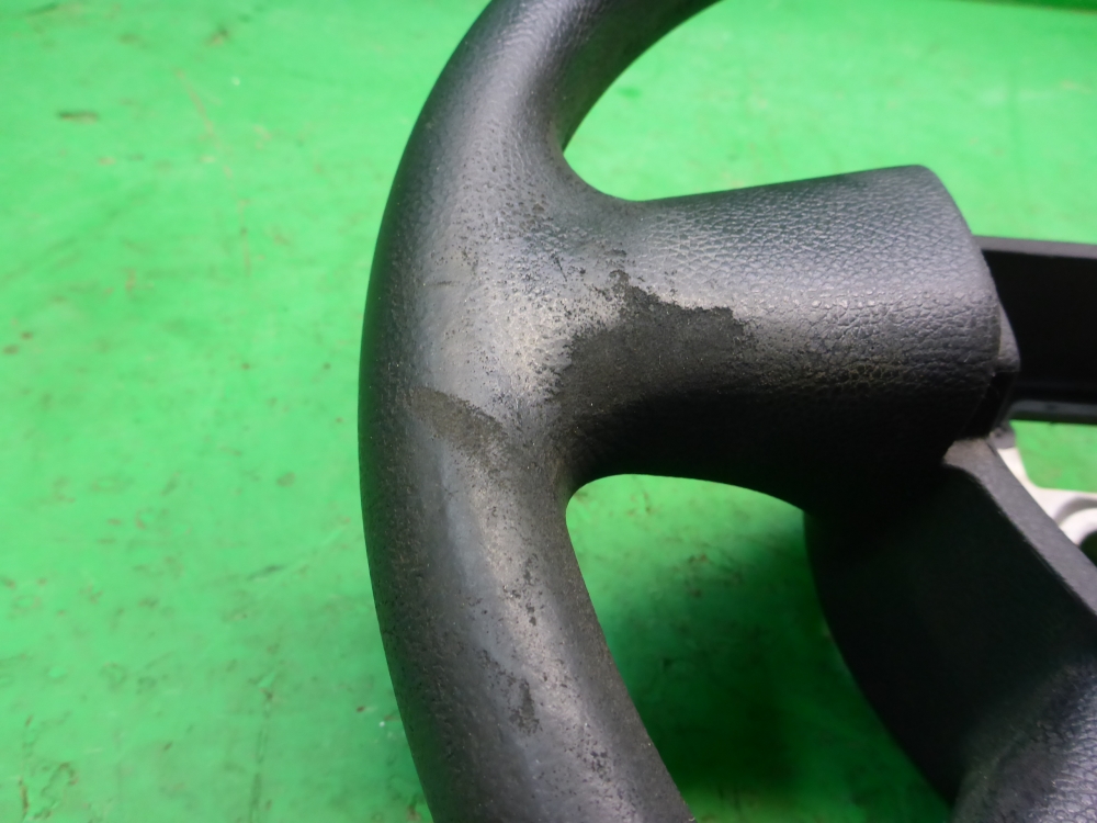 Рулевое колесо (руль)