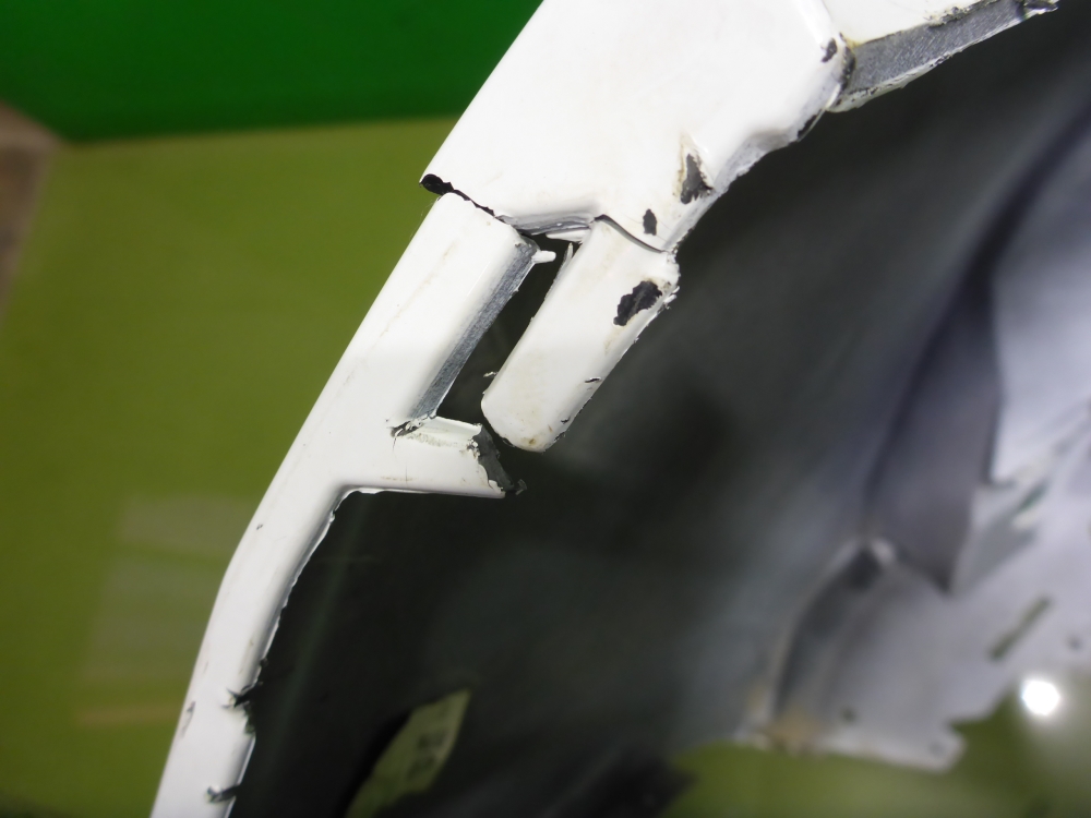 Бампер передний