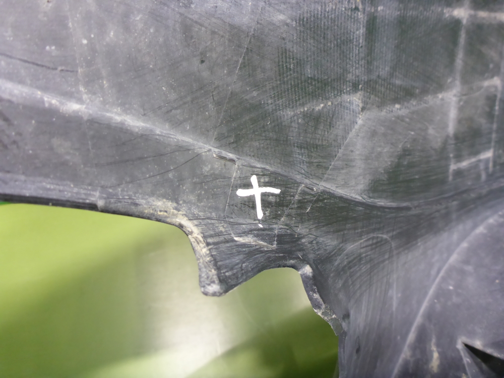 Бампер передний