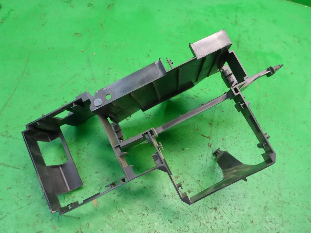 Кронштейн (сопут. товар)